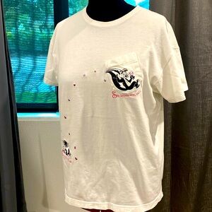 Vintage Pepรฉ Le Pew Embroidered Looney Tunes Y2K Unisex T Shirt |Size L